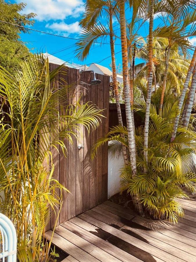 Sweet Beach Apt-Pool, Terrace, Ground Floor, Few Steps From Beach! Flic en Flac Bagian luar foto