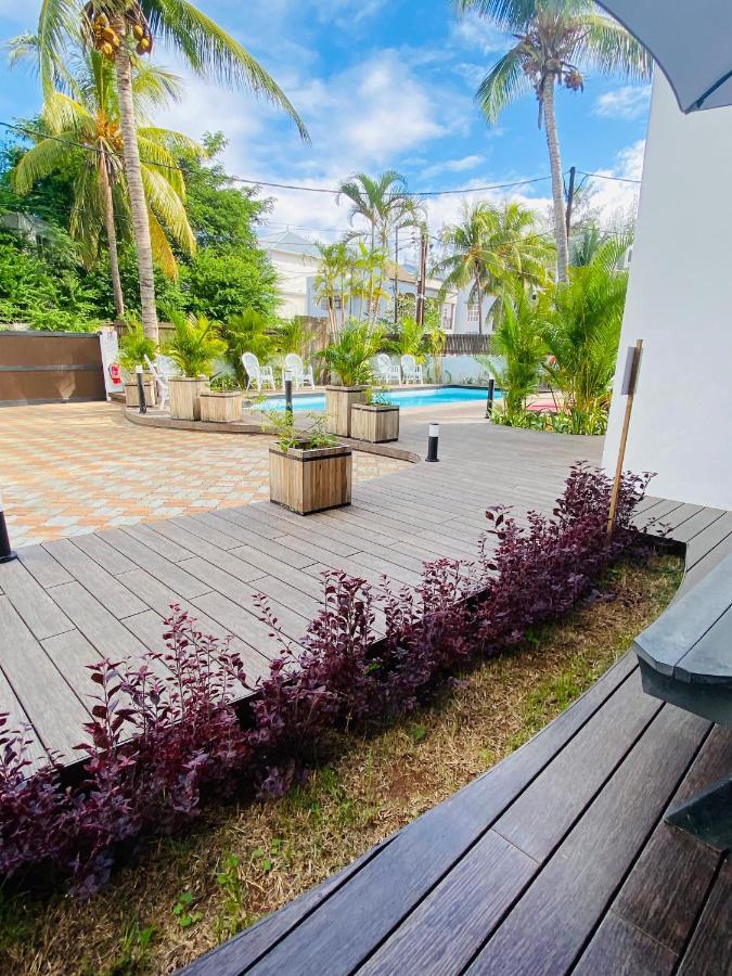 Sweet Beach Apt-Pool, Terrace, Ground Floor, Few Steps From Beach! Flic en Flac Bagian luar foto